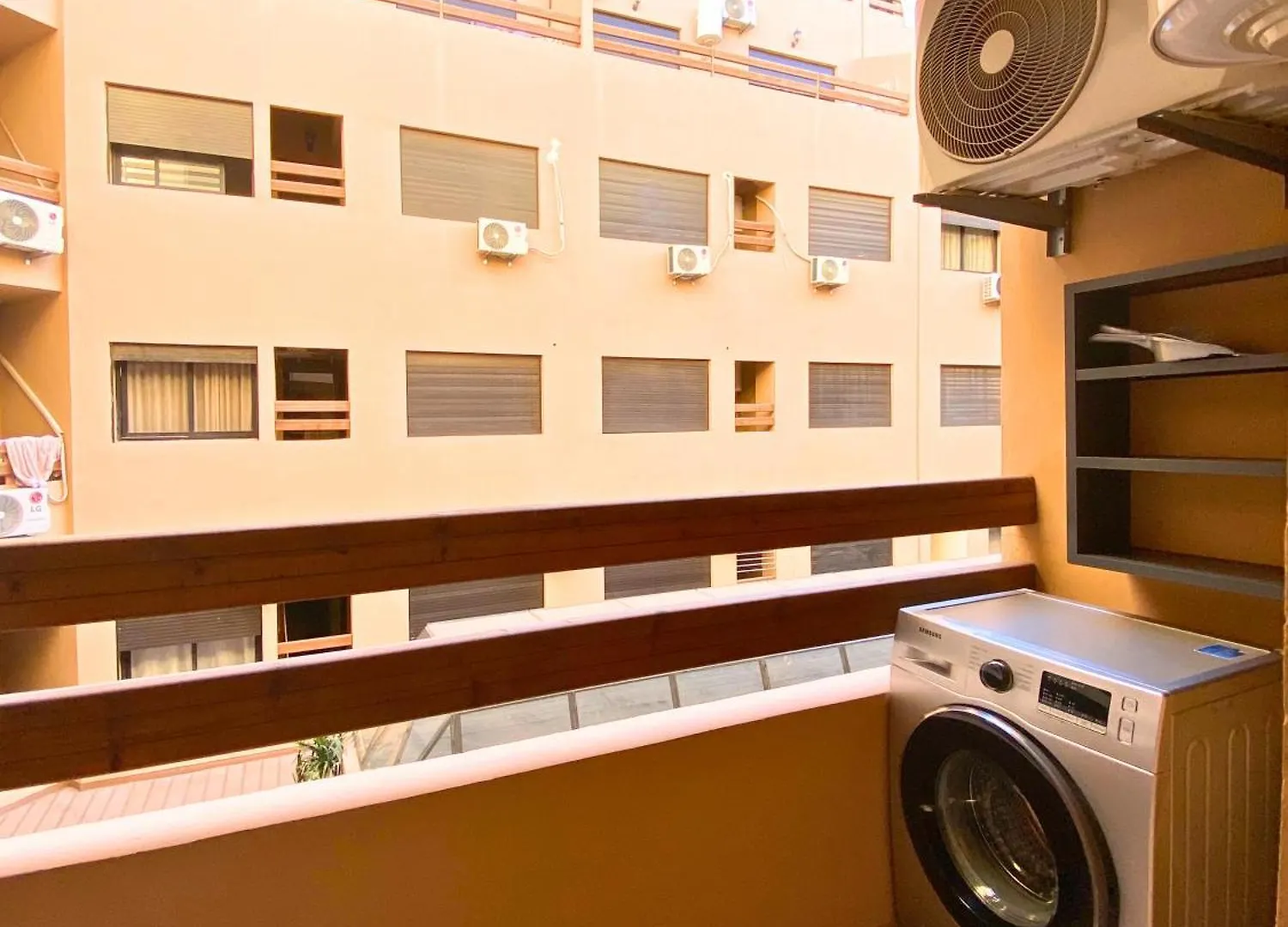 Apartment Le Modern Et Centrale Avec Piscine Et Parking Prive Marrakesh