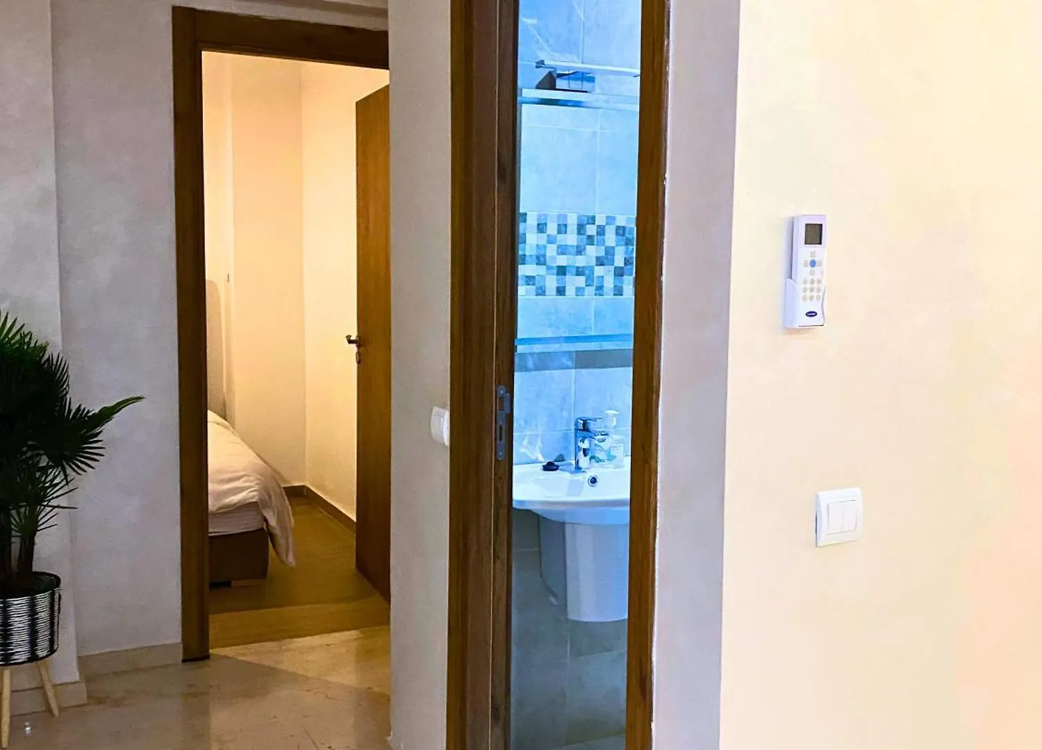 Le Modern Et Centrale Avec Piscine Et Parking Prive Marrakesh Apartment
